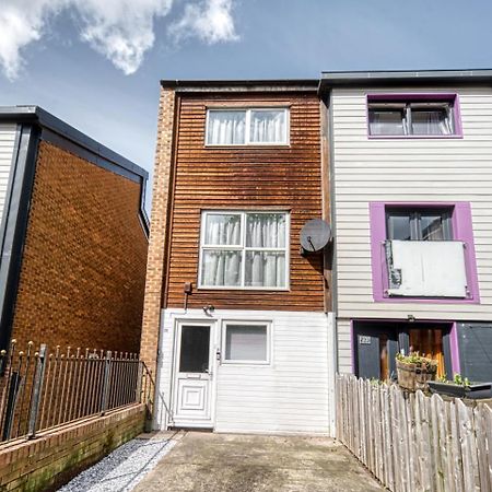 Central Nottingham 3 Bed House With Driveway Exterior photo