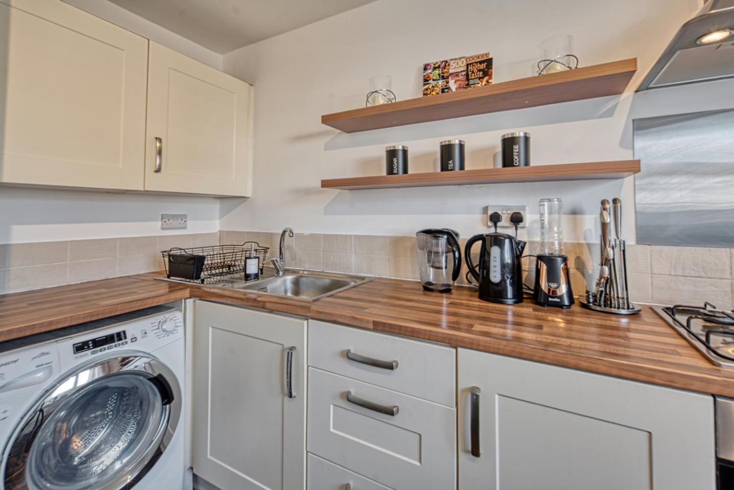 Central Nottingham 3 Bed House With Driveway Exterior photo